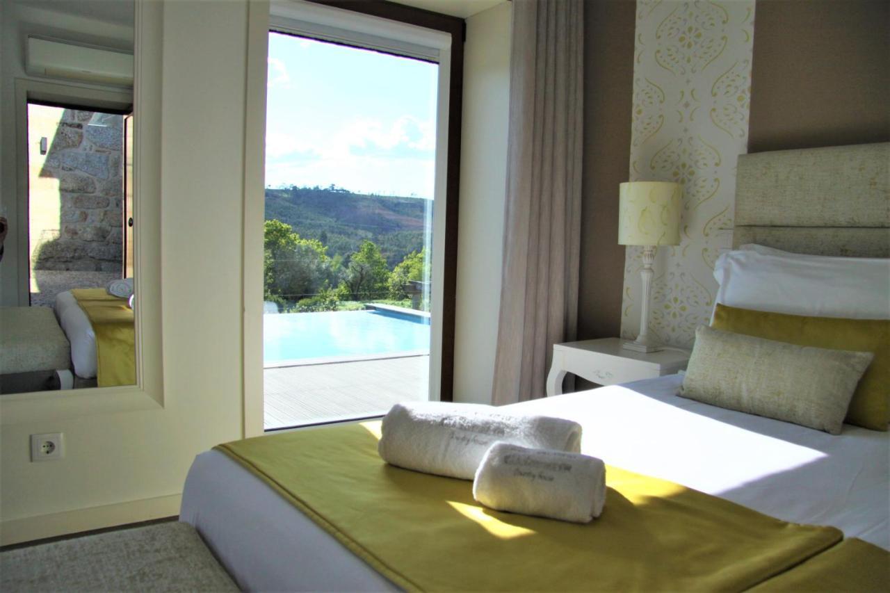 Casa Valxisto Guest House Penafiel Luaran gambar